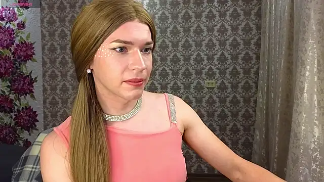 Anna inHear online show from July 11, 6:54 pm
