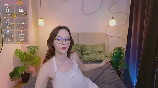 Snapshot of Crystal_lovley chatting on March 5, 11:01 pm Crystal lovley online show from March 5, 11:01 pm