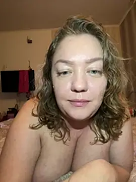 BBBWOOW online show from February 15, 9:44 pm