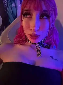 Maaddy LS online show from March 15, 3:29 pm