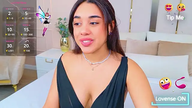 Luna Cortier online show from March 12, 6:19 am