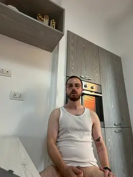 Snapshot of ItalianAlex chatting on July 31, 1:21 pm ItalianAlex online show from July 31, 1:21 pm