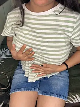 Snapshot of nauty_girl_shalu chatting on February 9, 7:23 am nauty girl shalu online show from February 9, 7:23 am