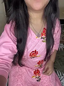 Snapshot of nauty_girl_shalu chatting on February 26, 5:39 am nauty girl shalu online show from February 26, 5:39 am