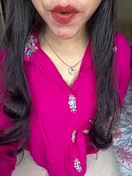 Snapshot of nauty_girl_shalu chatting on March 7, 4:53 am nauty girl shalu online show from March 7, 4:53 am