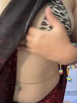 Hot Bhavi  online show from May 10, 7:08 pm
