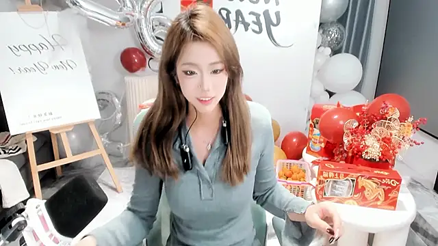 hotgirl0111 online show from February 22, 2:04 pm