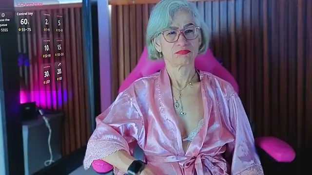 miss monserrate01 online show from April 27, 1:42 pm