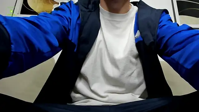 Deymond Russo online show from February 24, 6:22 am