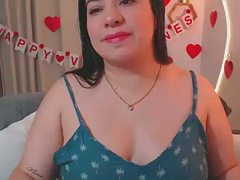 isabum  online show from February 14, 11:18 am