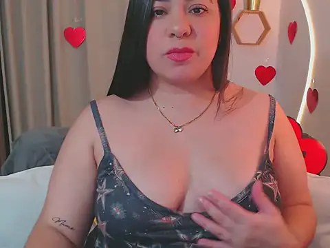 isabum  online show from February 16, 3:41 pm