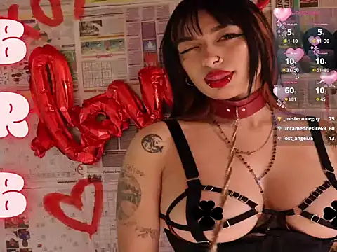 Snapshot of _weird_sativa chatting on July 28, 4:39 pm weird sativa online show from July 28, 4:39 pm