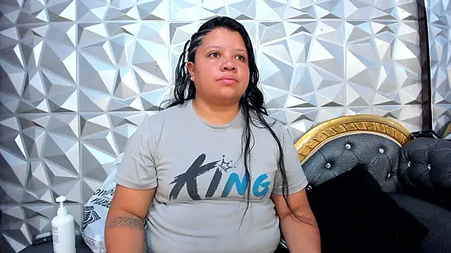 Carolina-Lenon online show from March 10, 7:08 pm