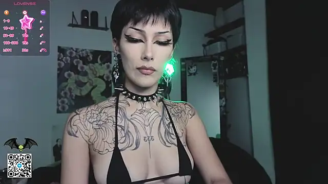 poison dafne online show from July 24, 11:25 pm