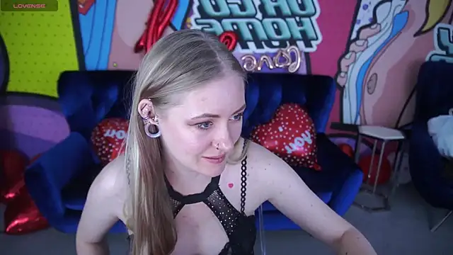 DramaQuenns online show from February 14, 6:43 am