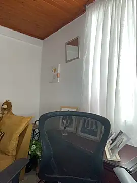 Snapshot of JulietaRiios chatting on May 16, 6:50 pm JulietaRiios online show from May 16, 6:50 pm