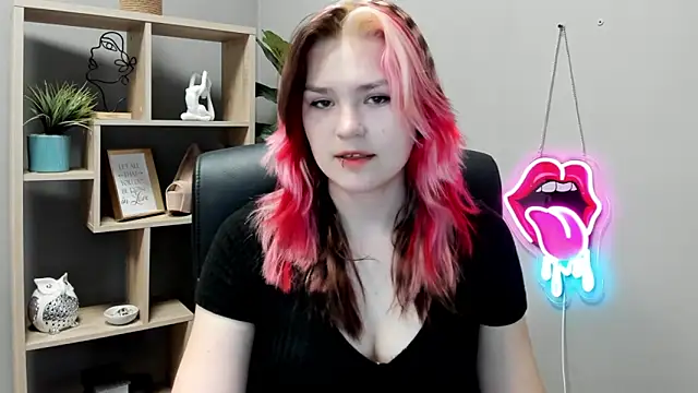 SweetLilyxo online show from June 9, 6:58 am