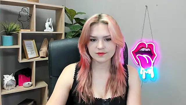 SweetLilyxo online show from June 26, 6:40 am