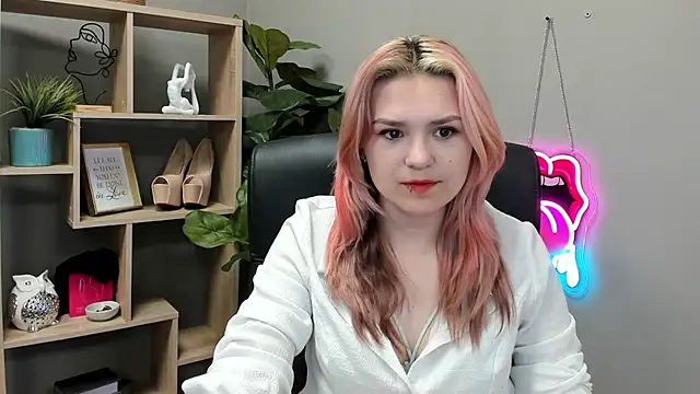 SweetLilyxo online show from July 3, 6:31 am