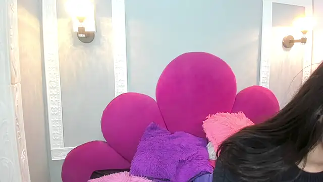 Raven love online show from July 4, 1:39 pm