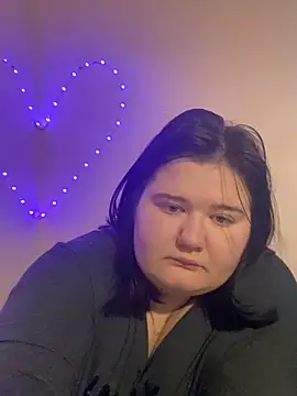 AngelKiras online show from February 25, 7:40 am