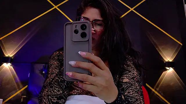 serena kournikova online show from February 12, 10:05 pm