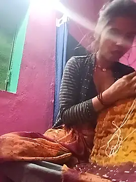 Snapshot of Cut_ikina chatting on February 7, 11:41 pm Cut ikina online show from February 7, 11:41 pm