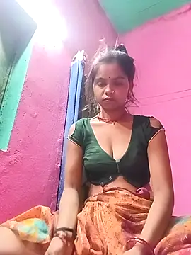 Snapshot of Cut_ikina chatting on April 1, 9:45 pm Cut ikina online show from April 1, 9:45 pm