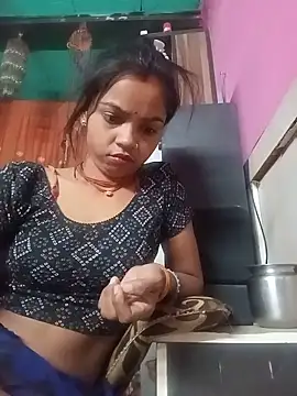 Snapshot of Cut_ikina chatting on May 24, 10:04 pm Cut ikina online show from May 24, 10:04 pm