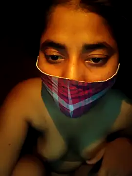 Snapshot of Kitti-Sharma chatting on May 13, 6:38 pm Kitti-Sharma online show from May 13, 6:38 pm