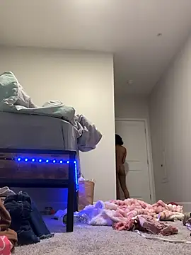 sexxyyna online show from March 25, 12:22 pm