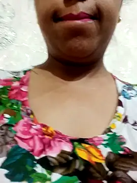 joya queen online show from April 19, 11:20 am