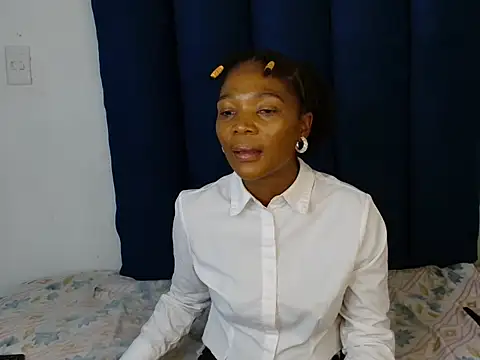 ForeverSexy  online show from February 8, 3:15 pm