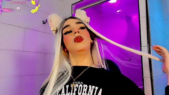 Maddye Fox online show from May 19, 3:24 am