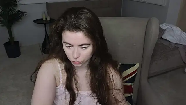 LovingWhisperr online show from April 30, 1:23 am