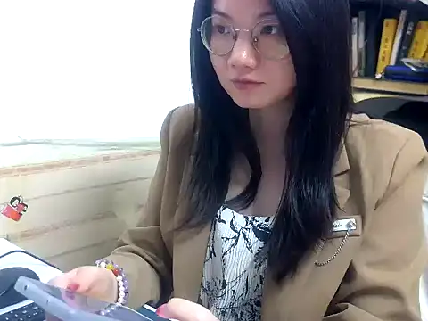 xiaoxiaowan11 online show from March 10, 12:21 pm