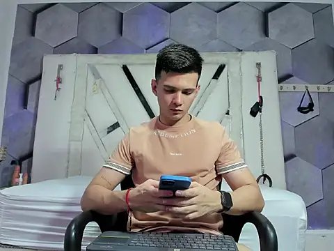 GoldenBoyM online show from June 13, 2:53 am
