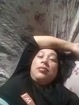 May Bombs online show from February 10, 9:52 pm