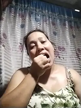 May Bombs online show from February 15, 8:13 am