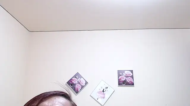 dannamomcerratt online show from July 31, 2:11 am