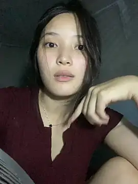 Snapshot of Suzu_xx01 chatting on June 1, 4:31 pm Suzu xx01 online show from June 1, 4:31 pm