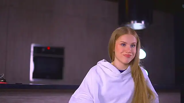 Snapshot of ShinKilmer chatting on March 2, 3:52 pm ShinKilmer online show from March 2, 3:52 pm