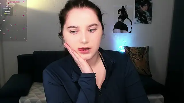 chloe dashh online show from March 14, 4:56 pm