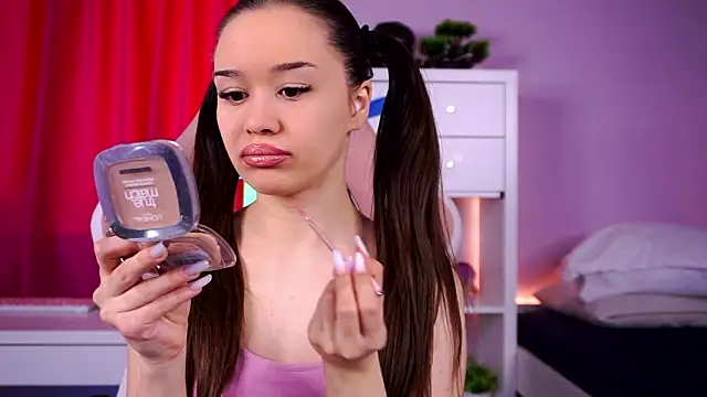 MistyReeds online show from March 7, 5:59 am