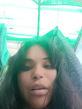 Maggyx online show from June 11, 1:20 pm