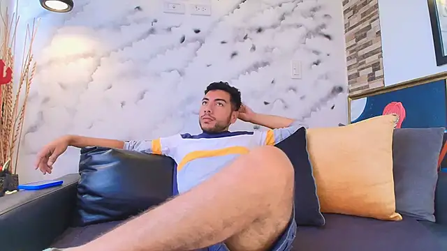 Max Hornye online show from March 6, 6:48 pm