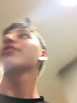ARON LUXX online show from June 13, 4:49 pm