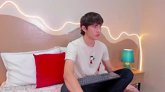 Christian Foxx online show from March 12, 6:58 pm