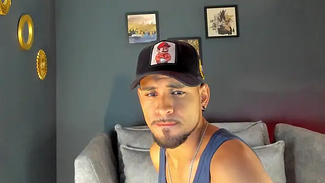 neyder sanz online show from February 23, 12:35 pm