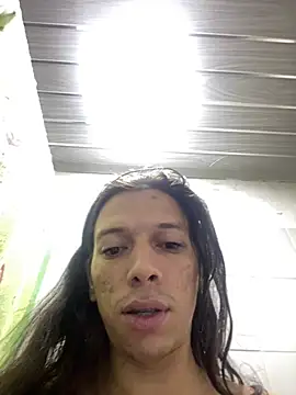 Snapshot of ale-noah chatting on July 20, 2:30 pm ale-noah online show from July 20, 2:30 pm
